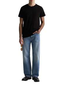 Calvin Klein Classics Men's Crewneck T-Shirt 3 Pack Black White Grey - Black Grey White - View 4