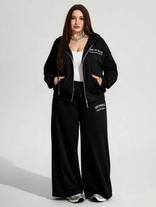 Enliva Conjunto de moletom e calça de moletom plus size feminino, conjunto esportivo casual folgado com capuz e calça de moletom, estampa de letras e detalhes de bolso, roupas de outono e inverno para mulheres, CURVE PLUS, para corpo tipo maçã/arredondado - Preto - Ver 4