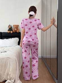 SHEIN 两件套性感少女粉色蝴蝶结和红色嘴唇印花短袖睡衣套装 - 彩色 - 查看 2