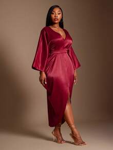 SHEIN SXY Plus Size Solid Color Deep V-Neck High Slit Sexy Dress - Red - View 5