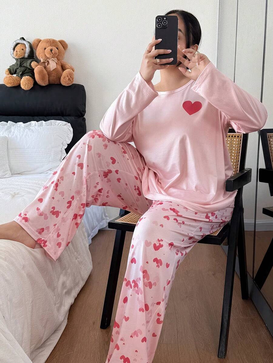 SHEIN Casual Underwear&Sleepwear 大码爱心印花长袖睡衣套装,冬季服装 - 彩色 - 查看 1