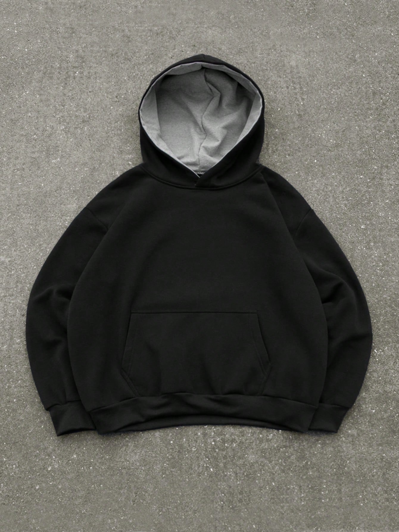 Men's pocket hoodie