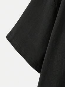 Supernatural X SHEIN 男士字母与汽车图案圆领短袖 T 恤 - 黑色 - 查看 3