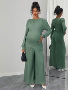 Momance Maternity Solid Waffle Knit Ruched Side Asymmetrical Hem Tee & Wide Leg Pants Set - Green - View 1