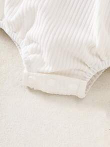 SHEIN 可爱蝴蝶结公主连体衣，适合女婴，新生儿可爱服装，100天适用，春秋季 - 米色 - 查看 7