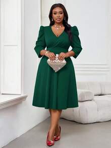 SHEIN Lady CURVE Elegant Party Commuting Wedding Christmas Cocktail Party Valentine's Day Concert/Music Festival Green Knitted Overlap Collar Flared Leg-Of-Mutton Sleeve Midi Three Quarter Length Sleeve Plus Size Green Dresses Spring Outfit Women Casual Dresses For Women - Dark Green - View 4