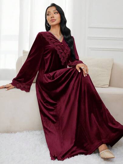 Al Najma 女士优雅丝绒撞色蕾丝V领喇叭袖宽松阿拉伯风格连衣裙