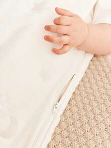 Cozy Pixies 1 st. premiumkvalitets Oeko-Tex-certifierad babyjacquard-sovpåse med andningsfunktion och stjärn- och månedesign - Multifärgad - Visa 10