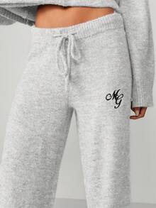 MISSGUIDED 高腰直筒针织长裤，带刺绣logo，阔腿毛衣裤，居家休闲舒适之选 - 淺灰色 - 查看 4
