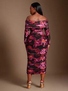 SHEIN SXY 大码女士优雅华丽性感基础款印花网纱紧身露肩褶皱网纱连衣裙 - 彩色 - 查看 8