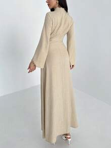 Aloruh Khaki minimalistischer Büro-Pendler-Outfit, strukturierter Stoff, neue Herbst/Winter Version, lange Glockenärmel, Stehkragen, geraffete Taille A-Linie langes Kleid für Frauen