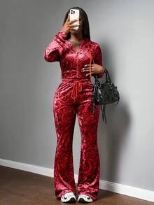 Slaydiva 2025秋冬新款音乐节假日西式游牧风生日派对毕业季学生日常街头基础百搭休闲Y2K高街辣妹连帽拉链外套+修身喇叭裤后臀热钻字母红色水波纹图案天鹅绒女式两件套，返校季，毕业季 - 紅色 - 查看 6