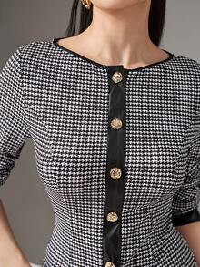 Heiryn Camisa elegante de mujer de cuello redondo, manga larga y abotonadura sencilla con estampado de pata de gallo - Blanco y Negro - Ver 3