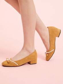 CUCCOO DOLLMOD Women's Elegant Commuting Pumps With Pearl Decoration For Christmas - Yellow - View 4