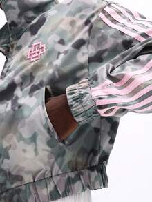 SUMWON Áo khoác gió ngụy trang dáng crop fit có tay áo sọc hồng và cổ cao thích hợp mặc ngoài trời thường ngày - Nhiều màu - Xem 5