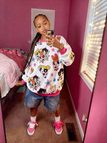 THE POWERPUFF GIRLS X SHEIN Tween Girl Blossom, Bubbles, Buttercup Pattern Contrast Trim Loose Fit Crew Neck Sweatshirt, Autumn/Winter Girls Clothes Kids Sweaters For Girls Kawaii Clothes Kids - White - View 1