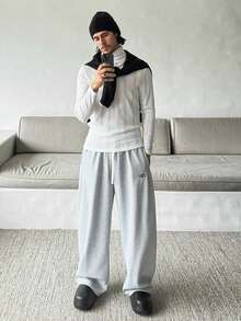 Manfinity Homme 男士白色高领保暖修身T恤，采用纹理弹力面料，更贴合身形，适合所有人穿着，经典必备单品。冬季男士长袖上衣 - 白色 - 查看 2