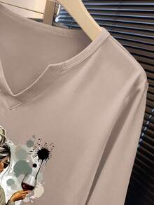 EMERY ROSE Y2K风格V领七分袖T恤，醒目图案，休闲时尚女式上衣，春夏佳礼 - 卡其色 - 查看 4
