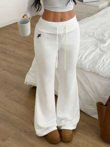 CovetEZ Calça de Moletom Flare Branca Casual Feminina com Nó e Bordado