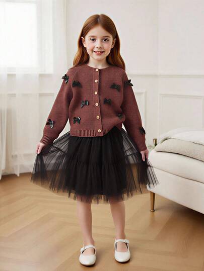 SHEIN Playful Pals Young Girls Cardigans Fashion Cute Versatile 3D Bow Round Neck Cardigan Long Sleeve Single Piece, Suitable For Spring, Autumn And Winter, Soft And Comfortable, Suitable For Daily, Outing, Travel, Vacation, Home, Nursery, And Children's Play Wear Little Girl Cardigans Children Cardigan Brown Sweater 4 Years Old Girls Girls Brown Cardigan Kids Sweaters For Girls Button Kids Girls Clothing Brown Girls Dress With Cardigan Sweater Autumn And Winter Young Girls Dressse