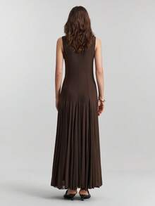 Ontre 2026 Frühling/Sommer Neue Damenmode, Business Lässig Vintage Elegant Vielseitig Basics, Nashville Bekleidung, Valentinstag Outfit, Einfarbiges Träger Camisole für Damen, Stadtverkehr, Business Lässig Damenbekleidung, Hochzeitsgast, Satin Maxikleid in Zartrosa, Damen Strick Strukturiertes Rundhals Khaki Elegantes Abendkleid, Abschlussfeier - Khaki - Übersicht 3