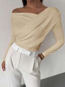 Firerie 女士优雅简约时尚不对称荷叶边领长袖露脐白色上衣，适合日常通勤、音乐节、度假等场合。 - 米色 - 查看 11