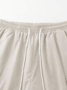 Manfinity Homme 男式实用口袋抽绳腰休闲短裤 - 米色 - 查看 5