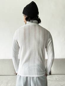 Manfinity Homme 男士白色高领保暖修身T恤，采用纹理弹力面料，更贴合身形，适合所有人穿着，经典必备单品。冬季男士长袖上衣 - 白色 - 查看 4