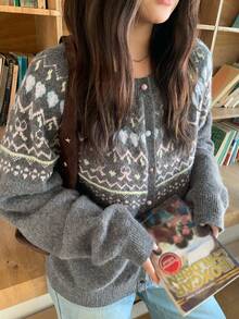 Dazy Plus 时尚休闲提花花卉图案宽松大码女式圆领长袖开衫毛衣，秋冬款 - 灰色 - 查看 4