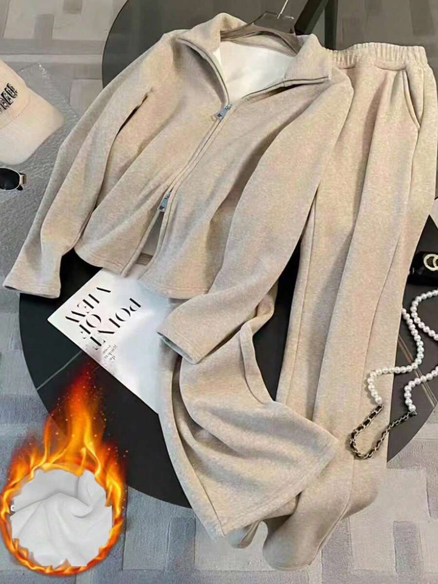 Franclia Bộ đồ thể thao thường ngày mới thu đông 2025 dành cho nữ, áo hoodie lông cừu đơn giản có khóa kéo thời trang và quần ống rộng 2 món - Màu be - Xem 1