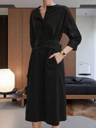 Aalyst Asymmetrische, veter-, lange mouwen en zakjurk voor dames