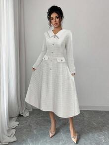 Elenzga 女士纹理面料立领收腰A字中长连衣裙，饰有金属仿珍珠纽扣，优雅独特设计，适合教师节、约会、生日、独立日等场合，长袖。 - 白色 - 查看 7