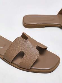 SHUZIA Women Comfy Everyday Summer Vacation Casual Flat Sandals For Christmas