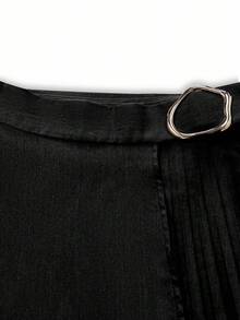 Modelyn Chân váy xếp ly chữ A họa tiết chắp vá bất đối xứng màu nâu cổ điển dành cho nữ - màu đen - Xem 3