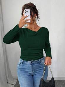 Elenzga RosyDaze 女式加大码复古不对称垂褶领纹理荷叶边修身长袖上衣 - 墨綠色 - 查看 6