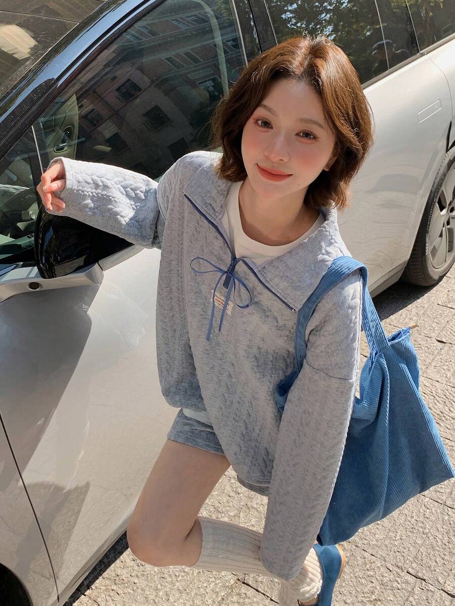 DAZY 2件套女士针织纹理蝴蝶结装饰上衣和短裤套装，韩版风格 - 灰色 - 查看 1