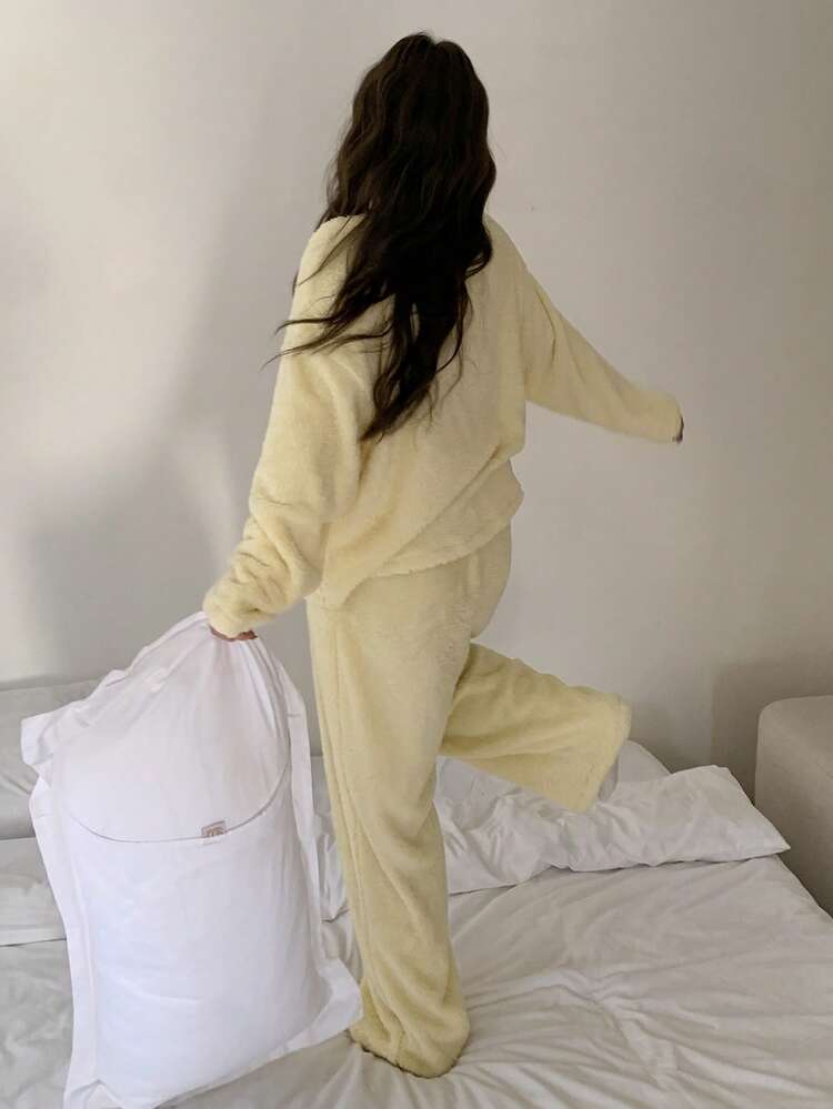 Dazy Plus Thermal-Lined Branch Pattern Jacquard Loose Crew Neck Top And Straight Leg Pants Pajama Set, Plus Size Women