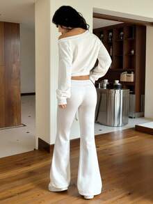 Muchica 2pcs/Set Women White Asymmetric Neck Sweatshirt And Flare Sweatpants Set