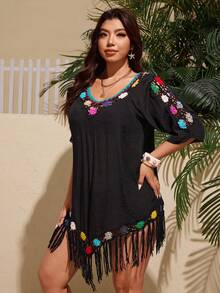 Swim Lushoire Plus Size V-Neck Loose Flowy Tassel Decor Crochet Trim Beach Cover Up - Black - View 3