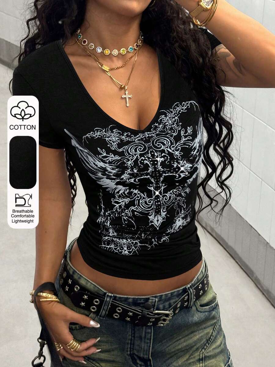 StreetHx 女式哥特式花卉印花水钻 V 领短袖街头紧身 T 恤，朋克风格 V 领复古 T 恤 - 黑與白 - 查看 1