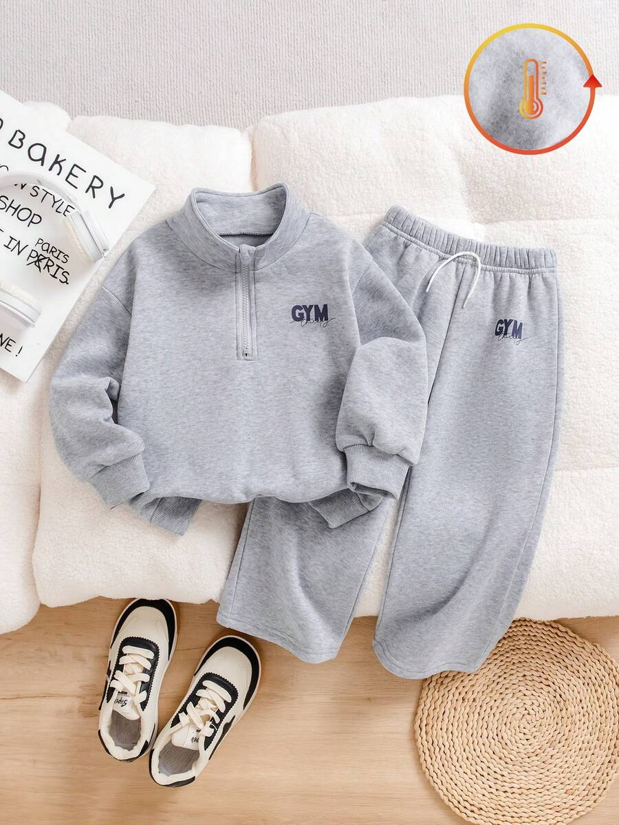 Genkimix Kids 男童半拉链高领卫衣套装（2件），长袖直筒裤，印花图案，罗纹袖口和下摆，保暖内衬，休闲又不失精致，适合秋冬季运动、户外活动和上学穿着。 - 灰色 - 查看 1