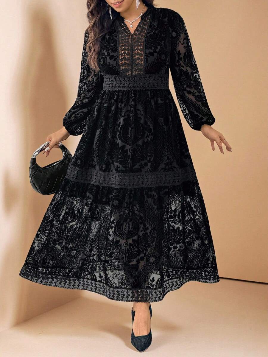 SHEIN LUNE Váy dự tiệc nhung Burnout cỡ lớn có thắt eo - màu đen - Xem 1