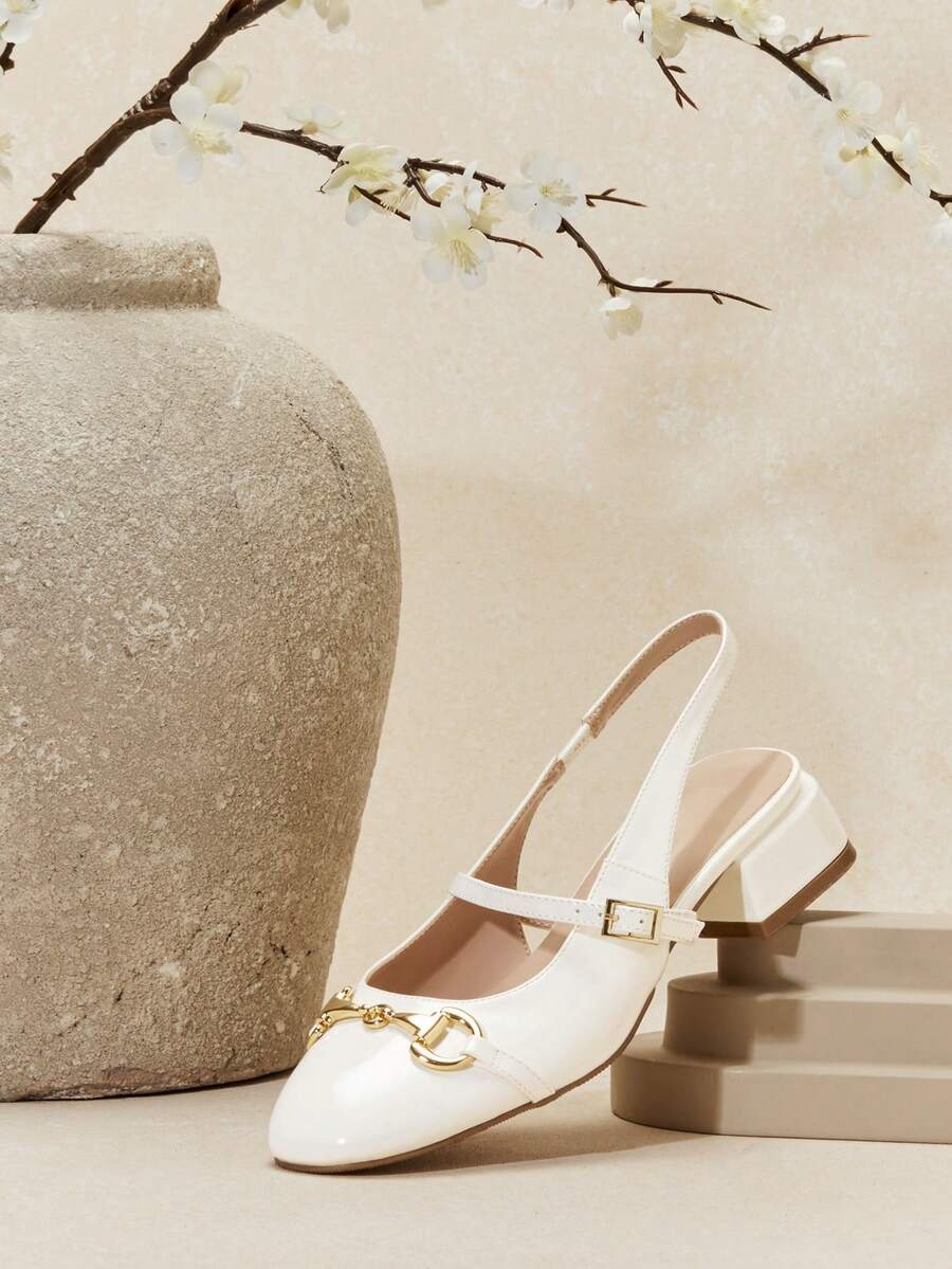 Solezae Giày cao gót mũi vuông khóa yên ngựa hở gót dành cho nữ – Phong cách Pháp thanh lịch, sang trọng tối giản. - trắng - Xem 1