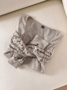 CosyJoli Áo nữ cổ vuông tay lỡ phối ren cỡ lớn - Màu be - Xem 3