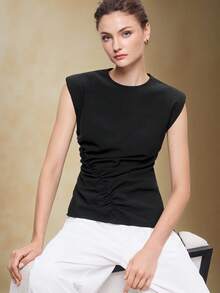 BizChic 2026 Nouveau Top pour femmes à épaules larges et froncé à la taille, noir. Moderne, élégant, polyvalent pour le quotidien urbain. Romantique, style rétro années 90. Convient pour les fêtes de Noël, du Nouvel An, la Saint-Valentin, les soirées, la plage, la remise des diplômes, la mode, le carnaval, les vacances, les occasions décontractées, romantiques, mariages (invités, hôtes), sorties, concerts, brunchs, aéroports, multi-occasions - Noir - Voir 1