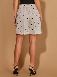 COSMINA 女士优雅通勤波点短裤，百搭日常穿着，适合办公室、休闲外出、派对、约会等场合，杏色面料搭配黑色波点，优雅中长款 - 白色 - 查看 2