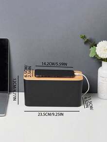 SHEIN 1 pieza Caja de almacenamiento de cables de datos de plástico con tapa de madera, caja organizadora de cables para ocultar cables, caja de almacenamiento de regletas, adecuada para dormitorio, baño, escritorio, sala de estar, oficina, estudio