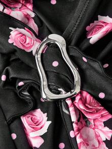 SHEIN MOD Áo tank top nữ in hoa, kiểu cổ yếm, thích hợp cho mùa hè, ngày Valentine, trang phục lễ hội, đi biển, kỳ nghỉ, hẹn hò, đi chơi, kiểu cổ yếm, in hoa hồng, phong cách thập niên 70, retro, vintage. - màu đen - Xem 4