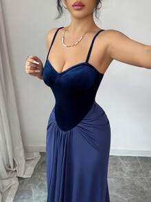 Elenzga 新款可调节吊带天鹅绒拼接针织面料优雅修身长裙，适合女士出席宴会、约会、派对等场合 - 藍色 - 查看 3