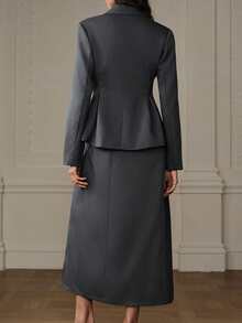 Aveloria Modichic 两件套：长袖西装外套和A字百褶裙，优雅的办公室着装 - 灰色 - 查看 2